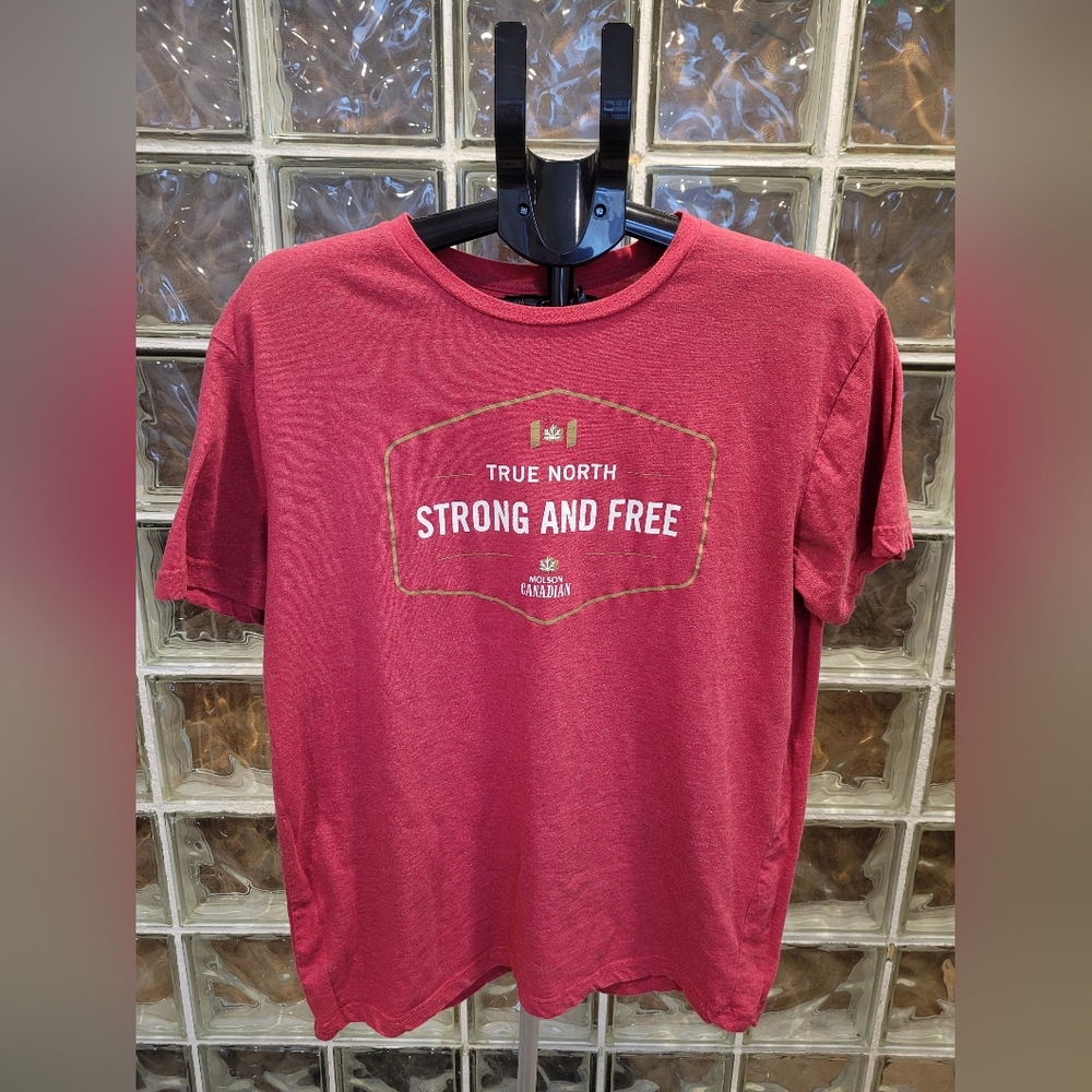 Molson Canadian True North Strong Free T Shirt Men’s S Red Promotional